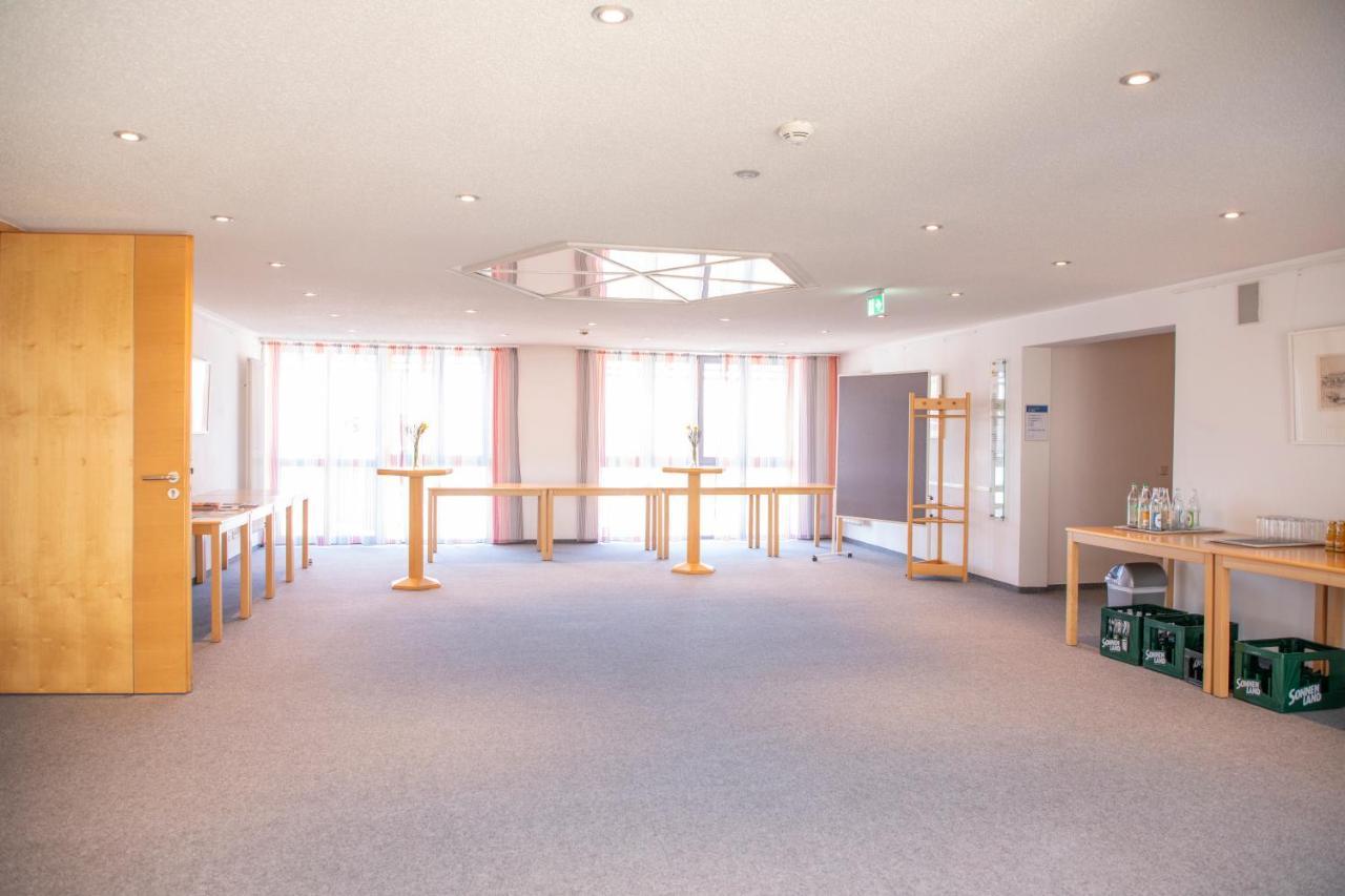 Spectrum Kirche Exerzitien-und Bildungshaus Auf Mariahilf