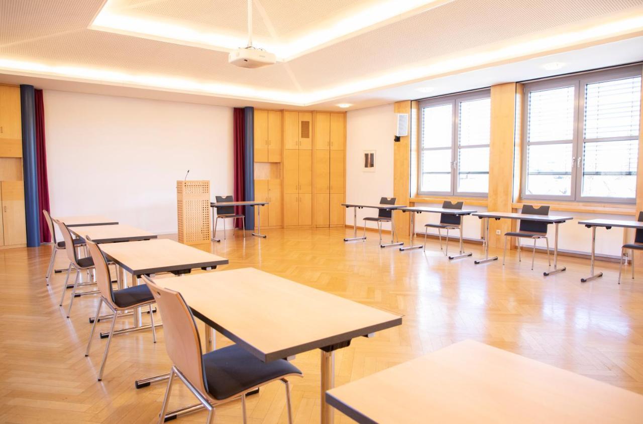 Spectrum Kirche Exerzitien-und Bildungshaus Auf Mariahilf Hotel