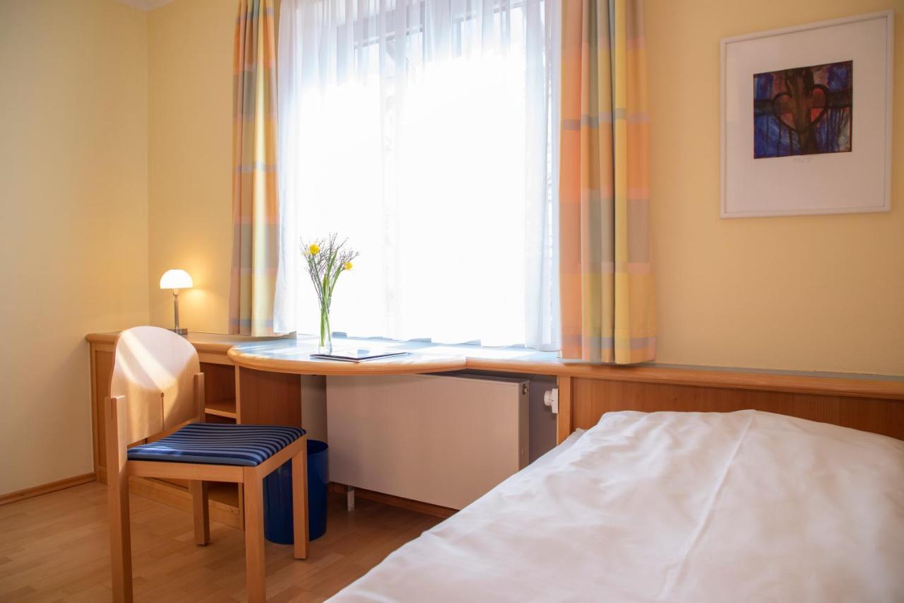 Hotel Spectrum Kirche Exerzitien-und Bildungshaus Auf Mariahilf Passau