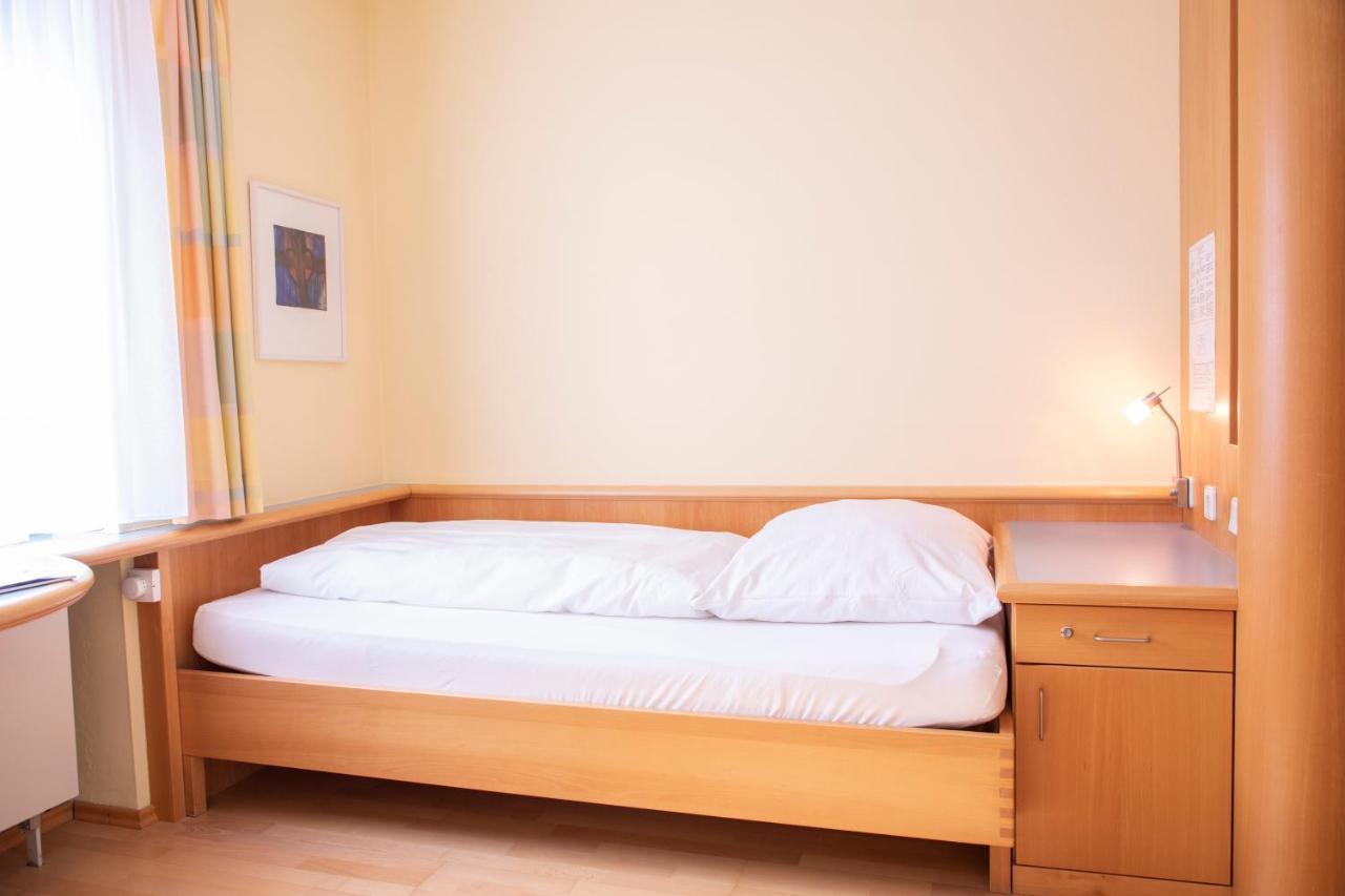 Hotel Spectrum Kirche Exerzitien-und Bildungshaus Auf Mariahilf *